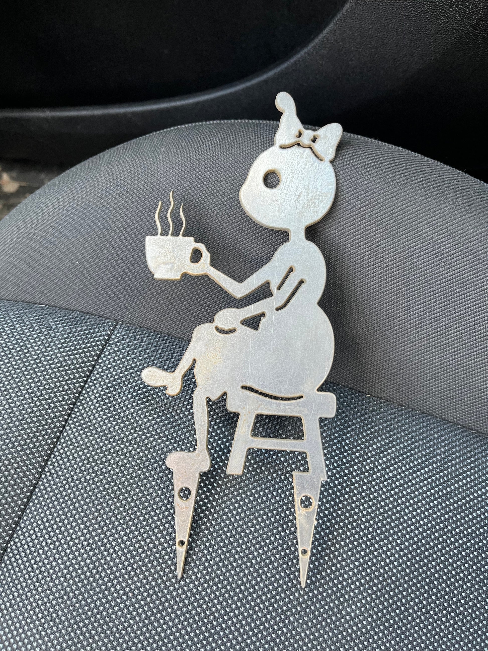 Myra med Kaffekopp